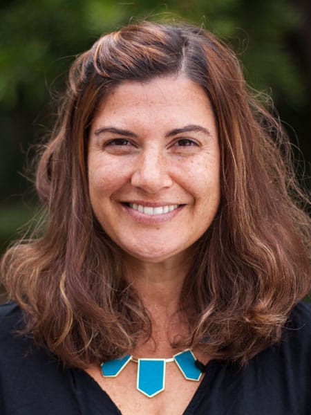 Niki Rouda, 2/3 Teaching Assistant